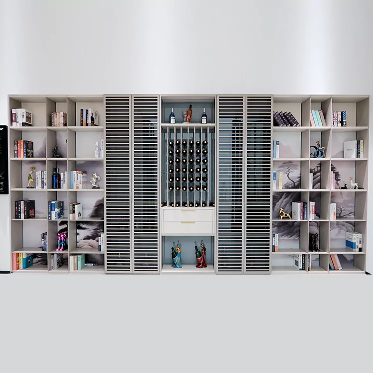 Glasvitrine aus Aluminium